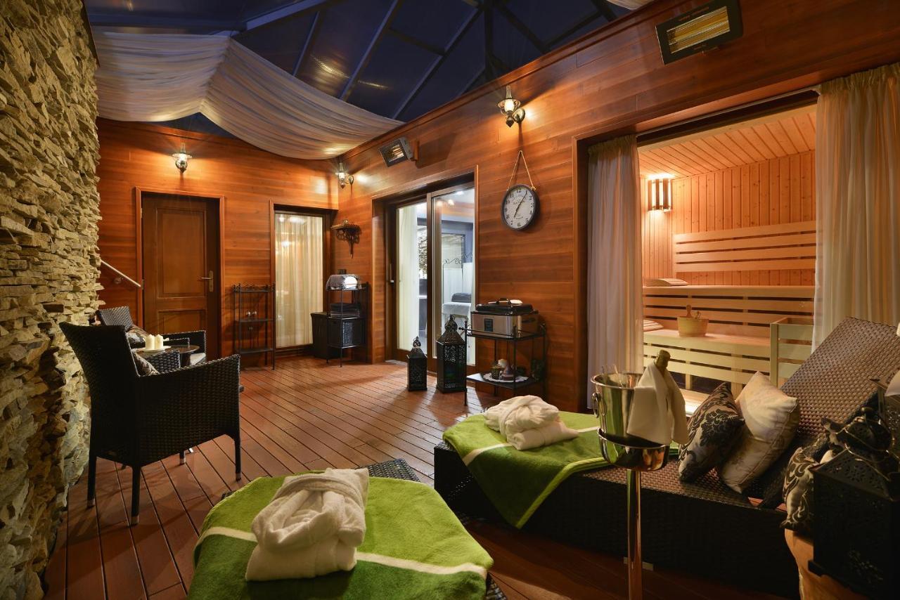Hotel Morris Premium Collection Česká Lípa Buitenkant foto